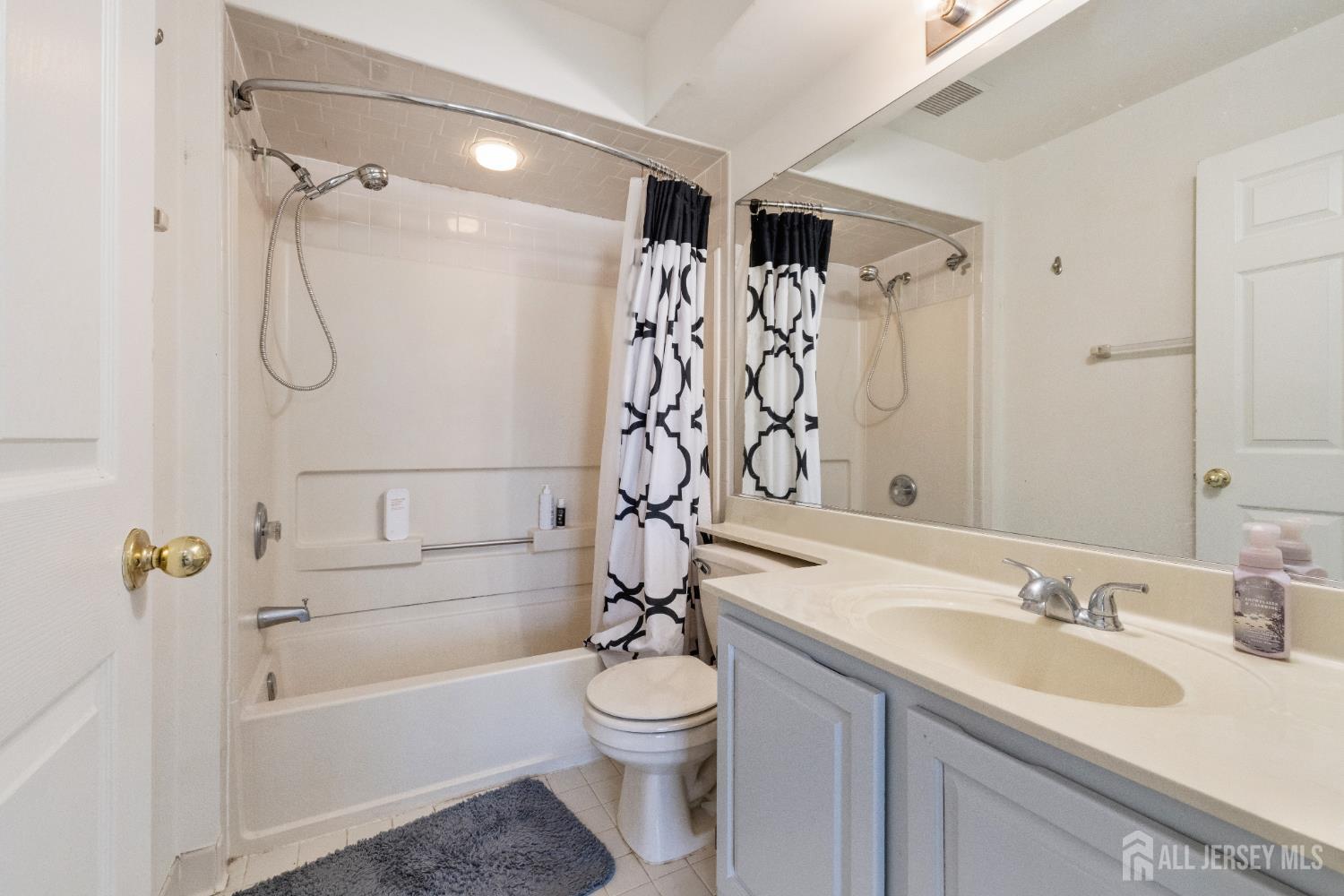 1131 Waterford, Edison, NJ, 08817