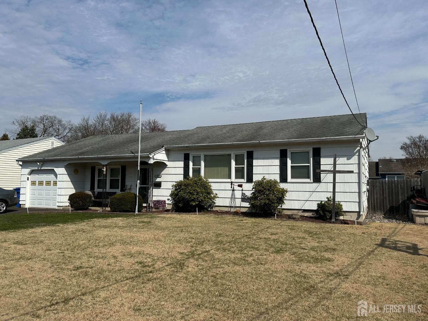 Homes for sale in South Plainfield, NJ | 1925 Grant Ave, South Plainfield, NJ 07080 | MLS# 2612585R