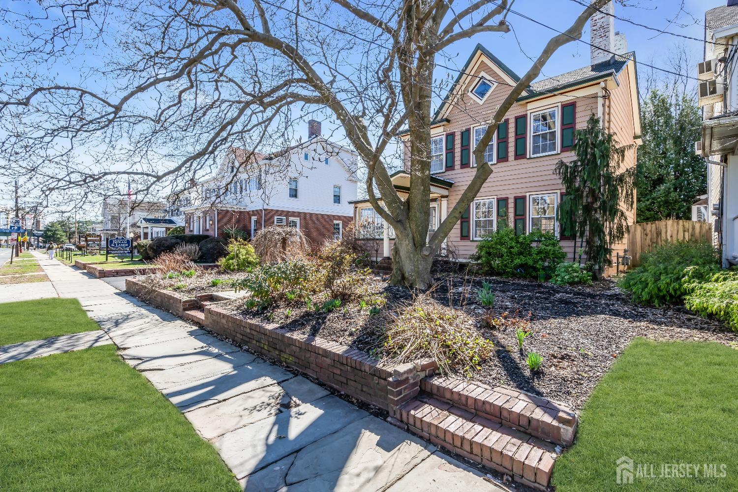 Homes for sale in Woodbridge Proper, NJ | 65 Green St, Woodbridge Proper, NJ 07095 | MLS# 2611685R