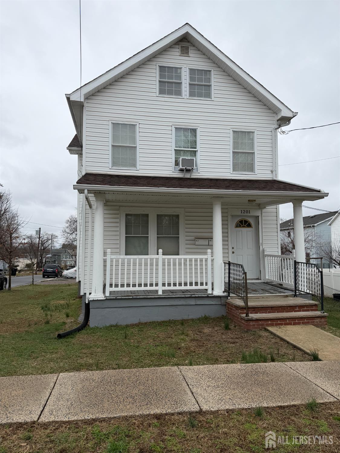 Homes for Sale in Highland Park, NJ