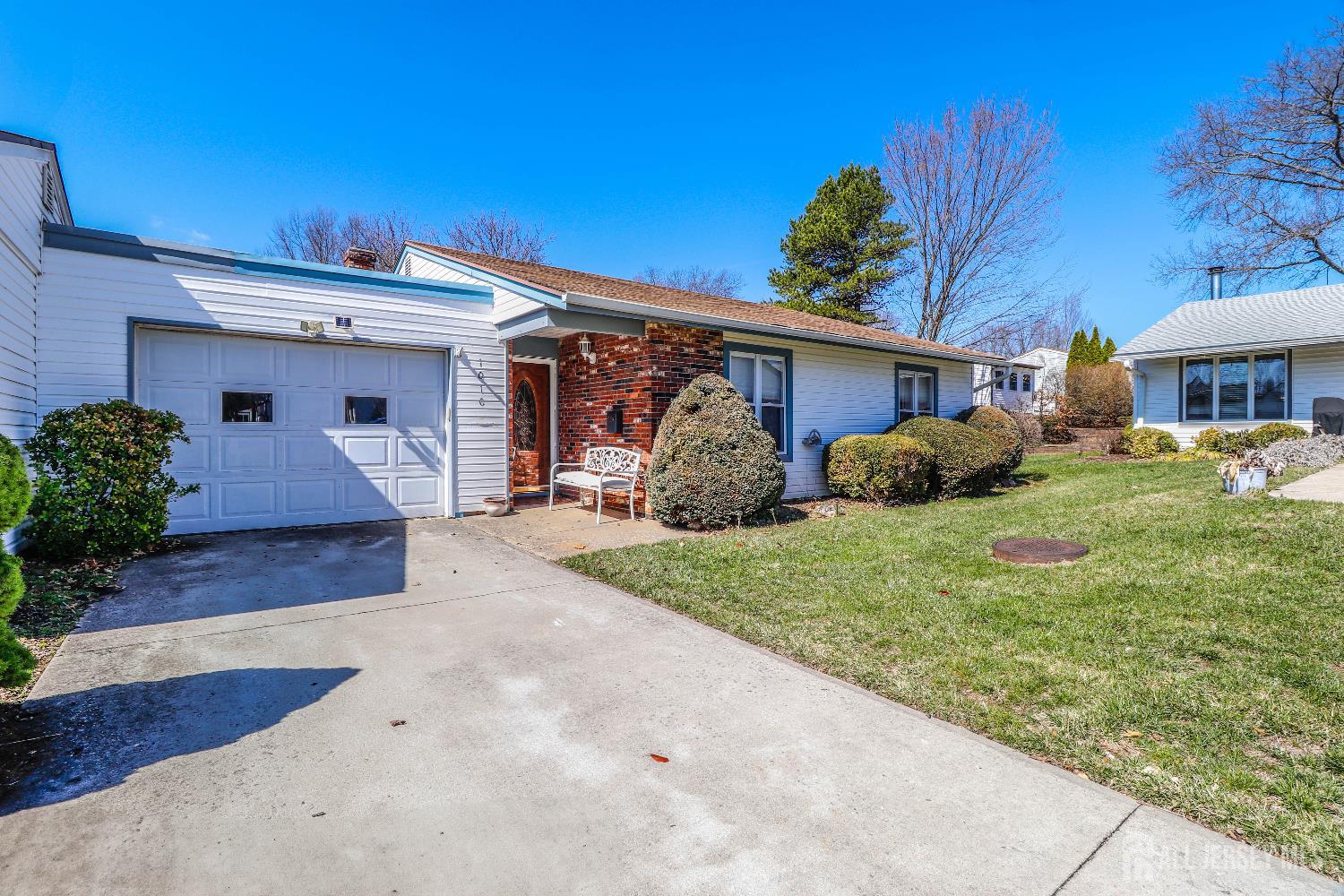 72 Winthrop UNIT 72I, Monroe, NJ, 08831