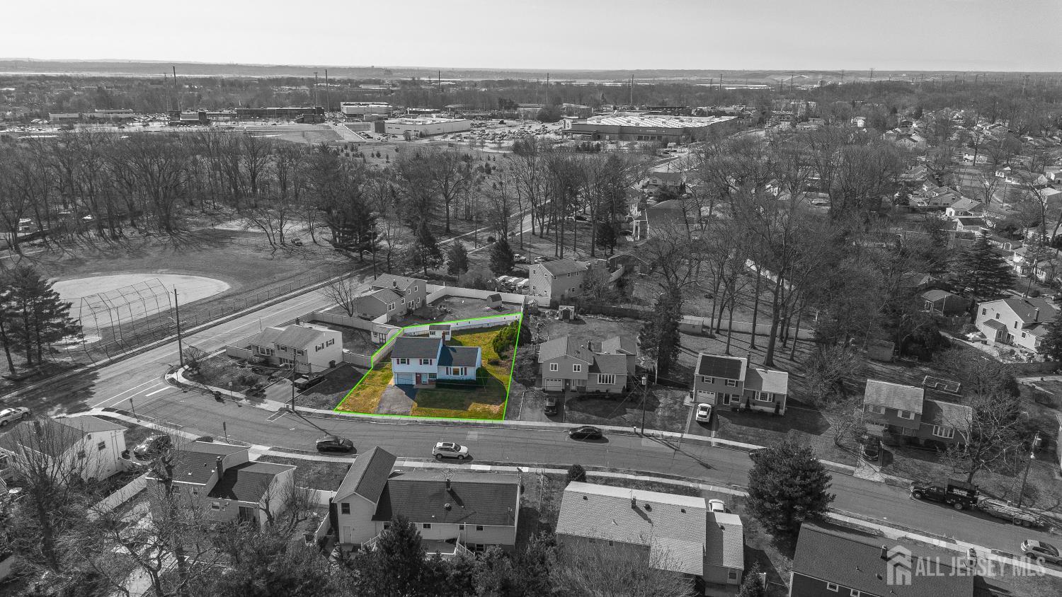 4 Estok, Edison, NJ, 08817