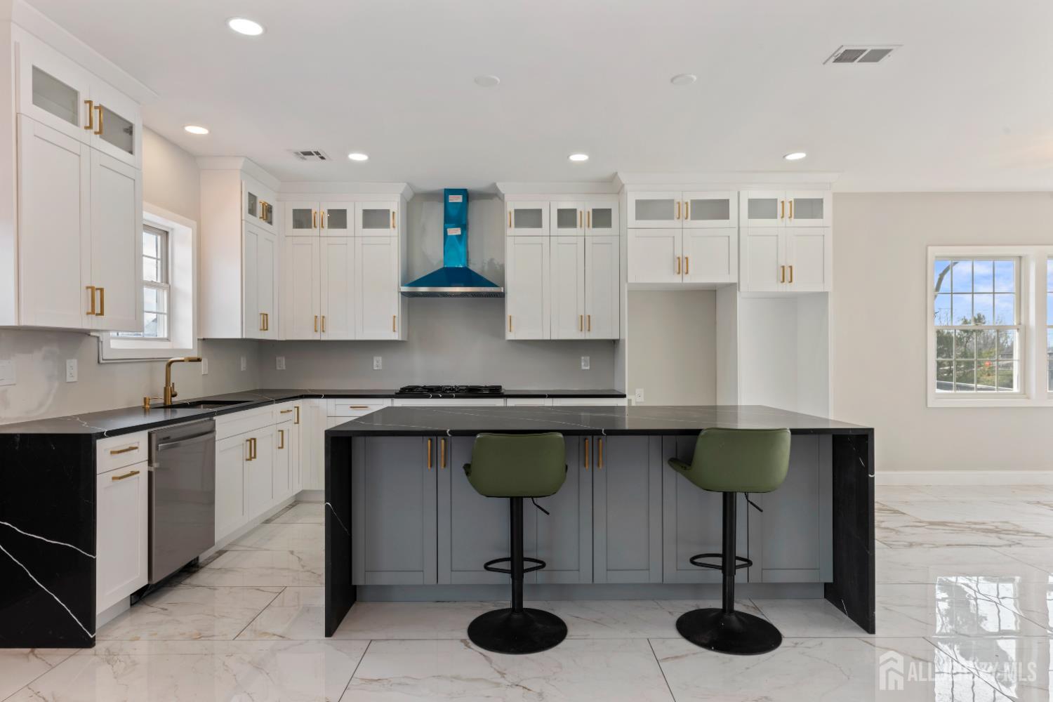 1855 Woodland, Edison, NJ, 08820