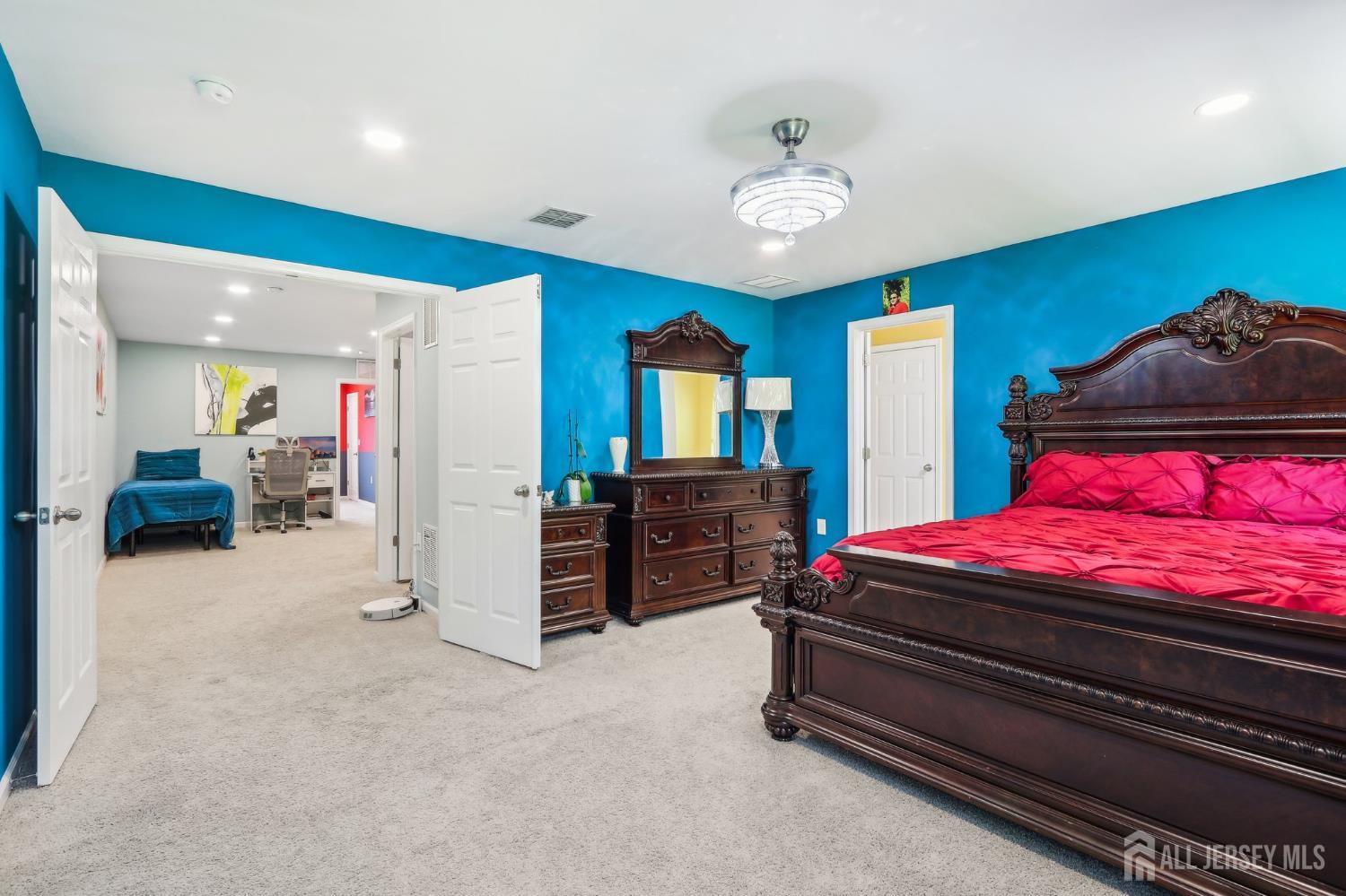 206 Shields, South Brunswick, NJ, 08852