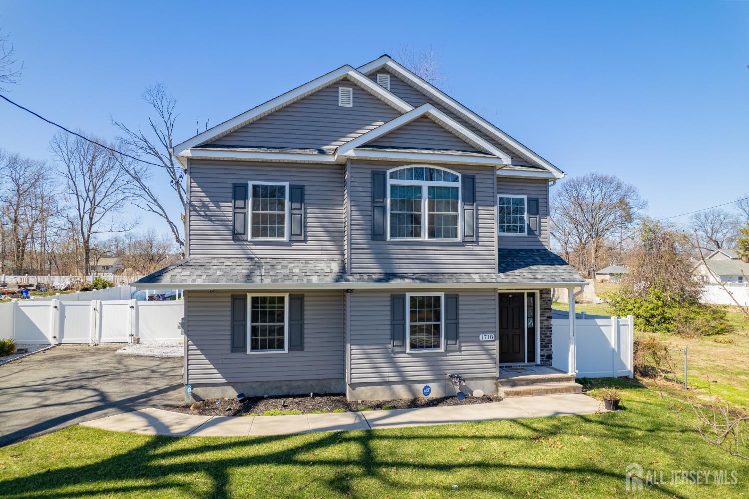 Homes for Sale in Piscataway, NJ