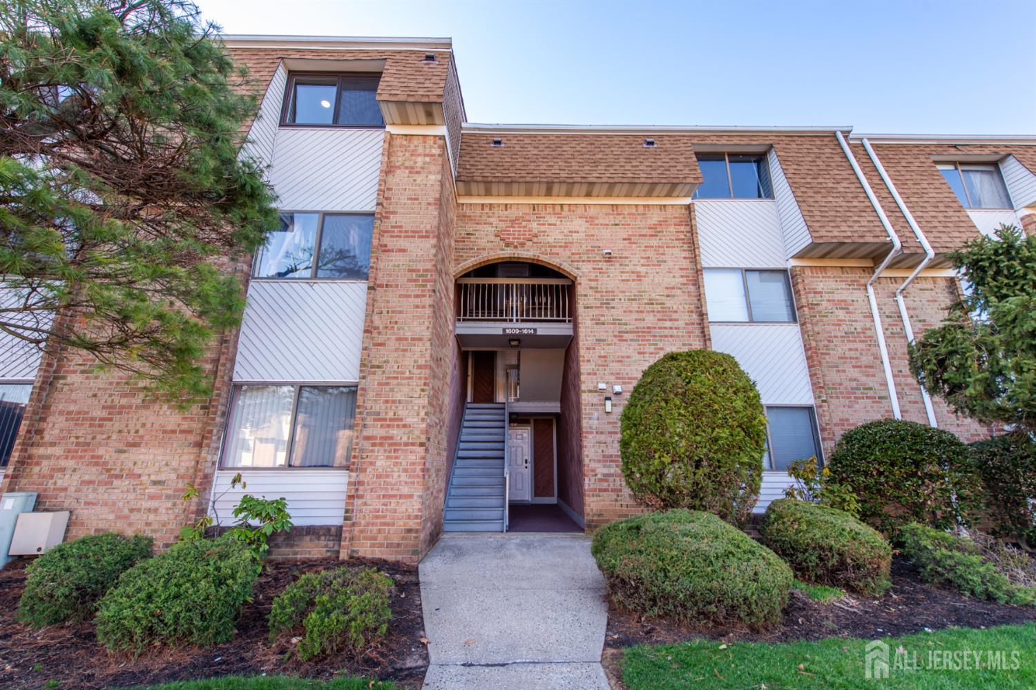 Photo of 1614 Edison Glen Terrace
