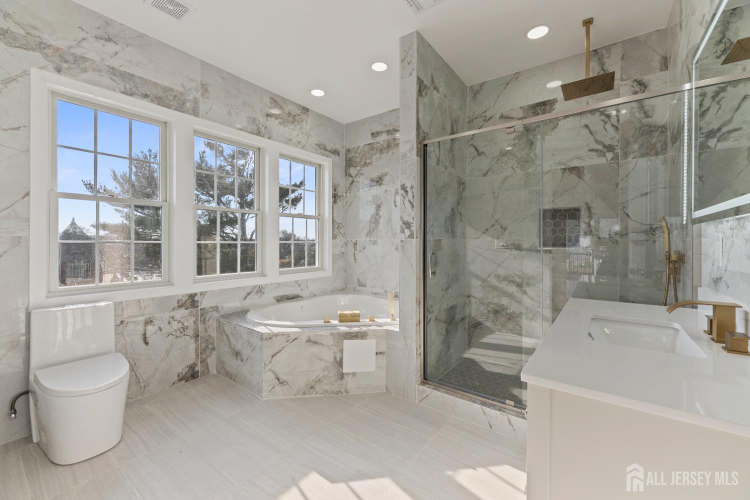 1855 Woodland, Edison, NJ, 08820