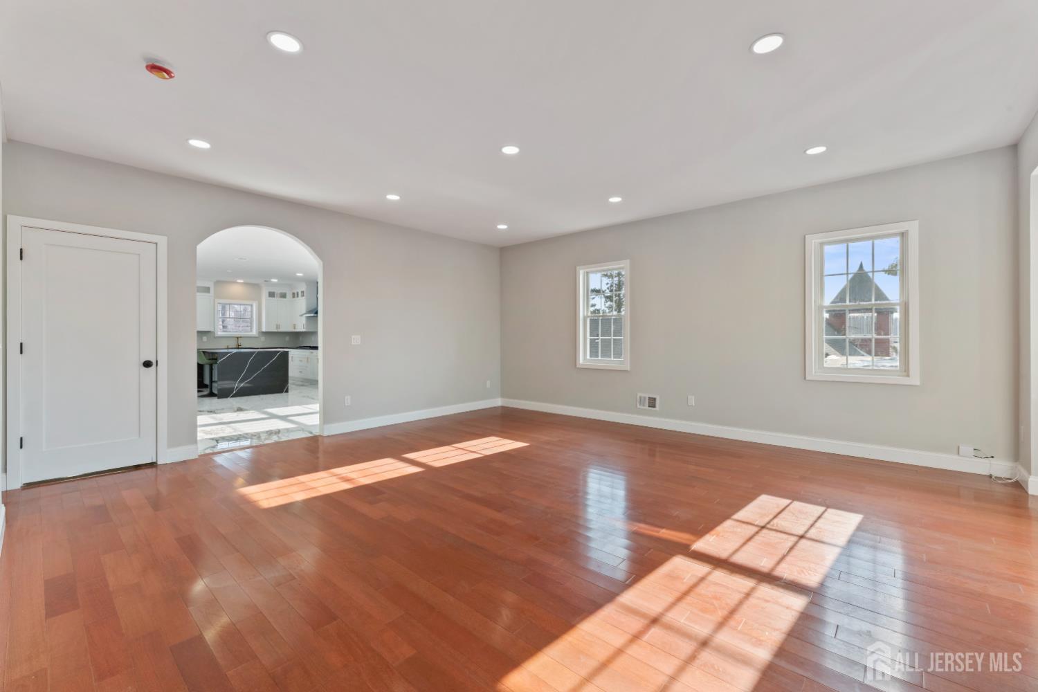 1855 Woodland, Edison, NJ, 08820