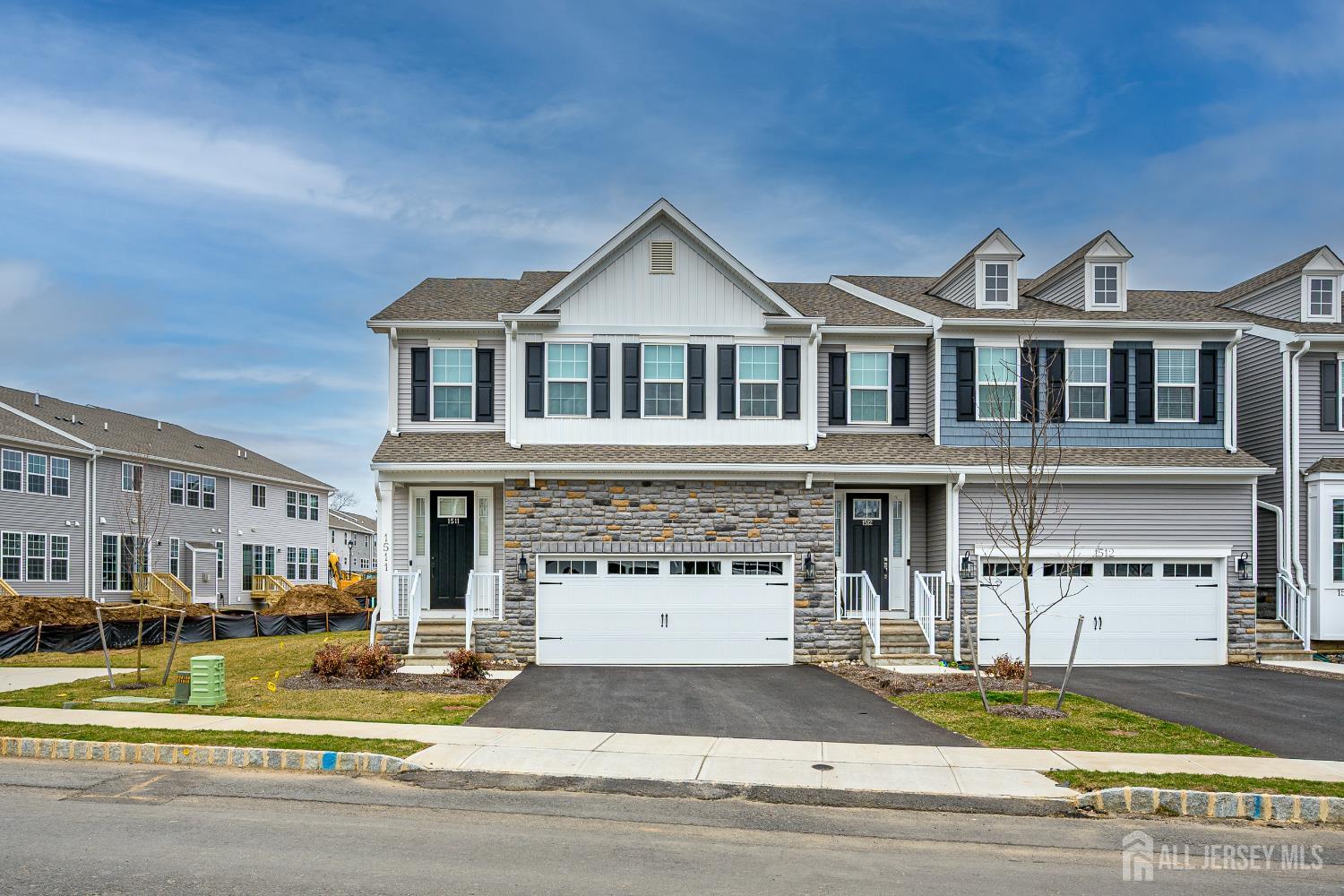 11 Huddy, Highlands, NJ, 07732