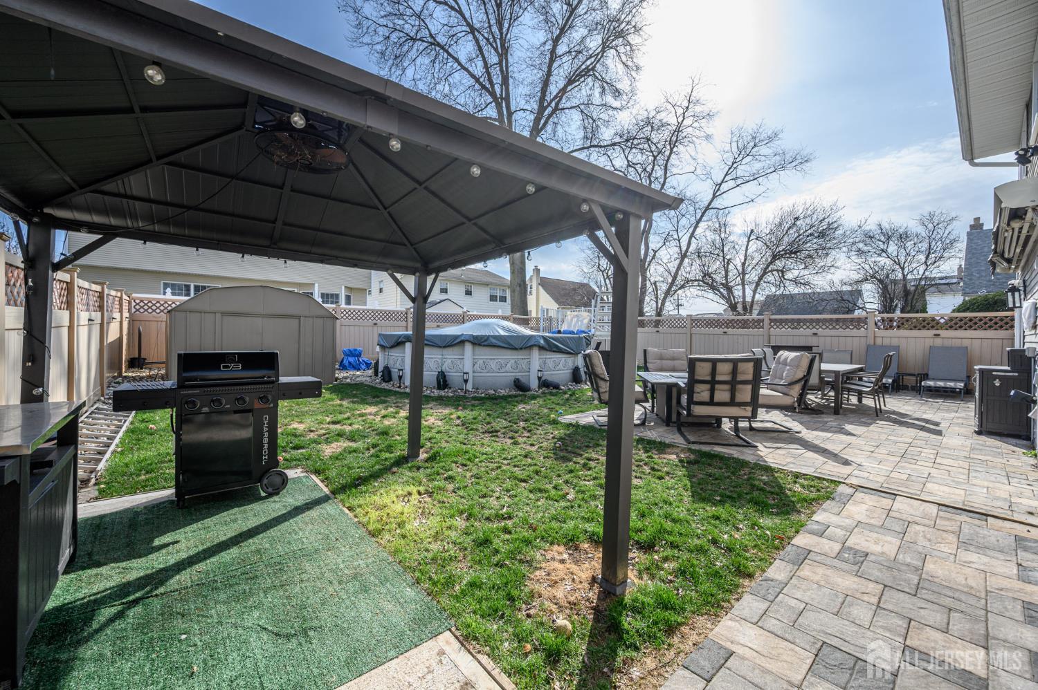 245 Florence, Colonia, NJ, 07067
