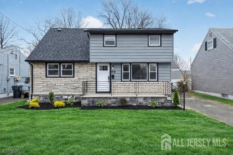 Photo of 90 1st Avenue