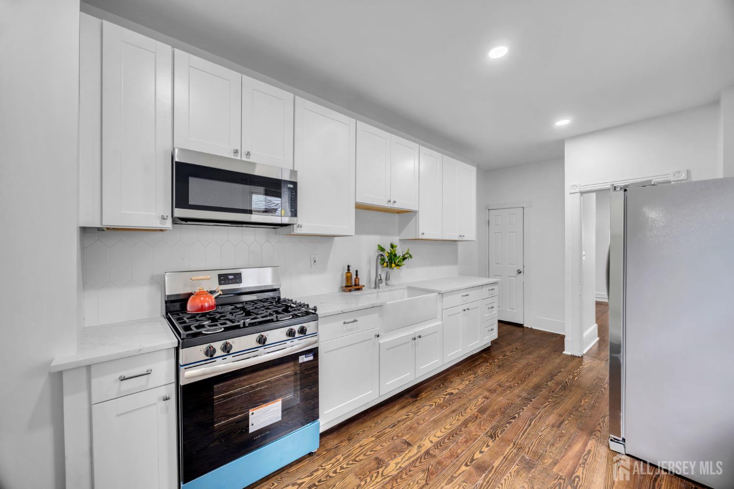 267 Main Street, Hamilton, NJ, 08620