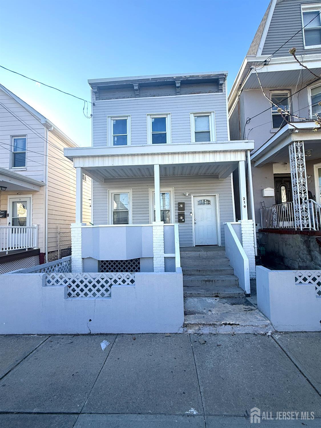 Photo of 219 1st Street