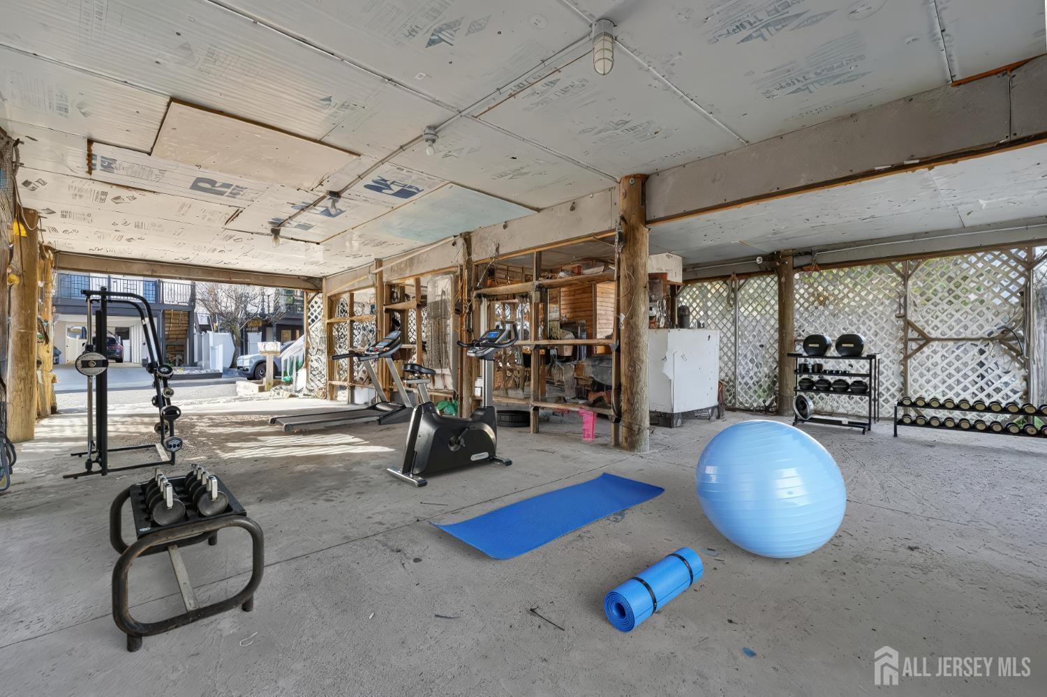 11 Huddy, Highlands, NJ, 07732