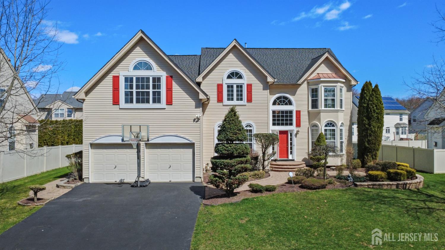 Homes for Sale in South Brunswick, NJ