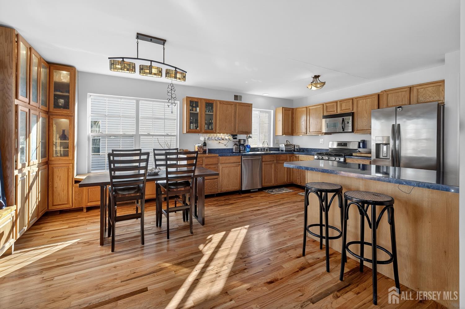 11 Huddy, Highlands, NJ, 07732