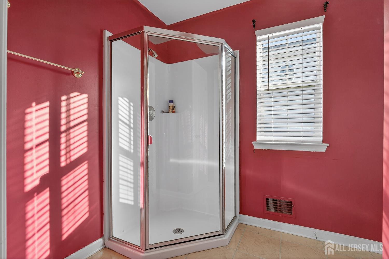 11 Huddy, Highlands, NJ, 07732