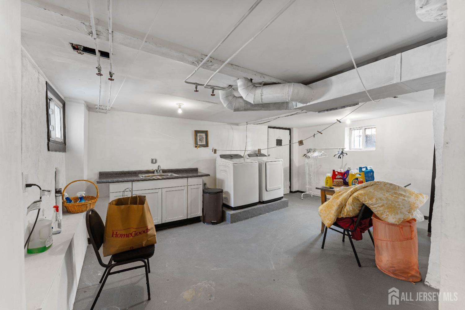 150 W 5th, Roselle, NJ, 07202