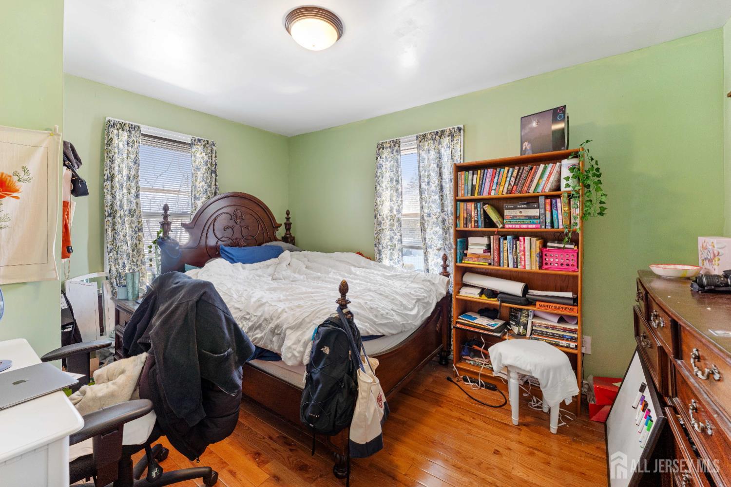 150 W 5th, Roselle, NJ, 07202