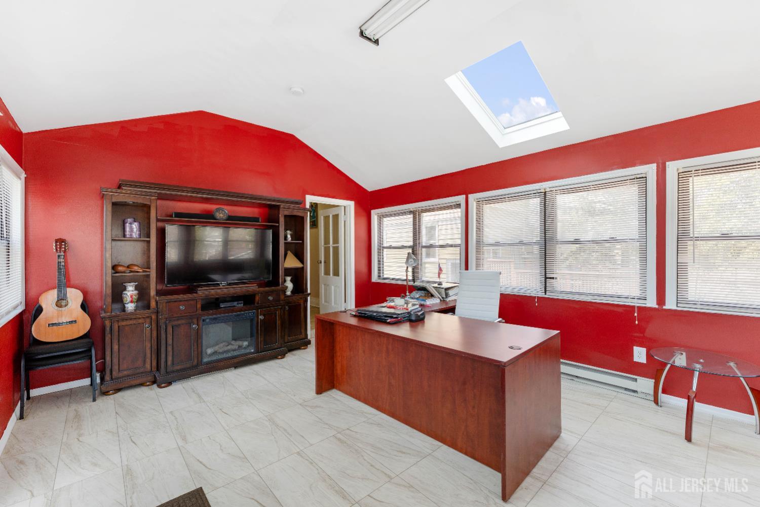 150 W 5th, Roselle, NJ, 07202