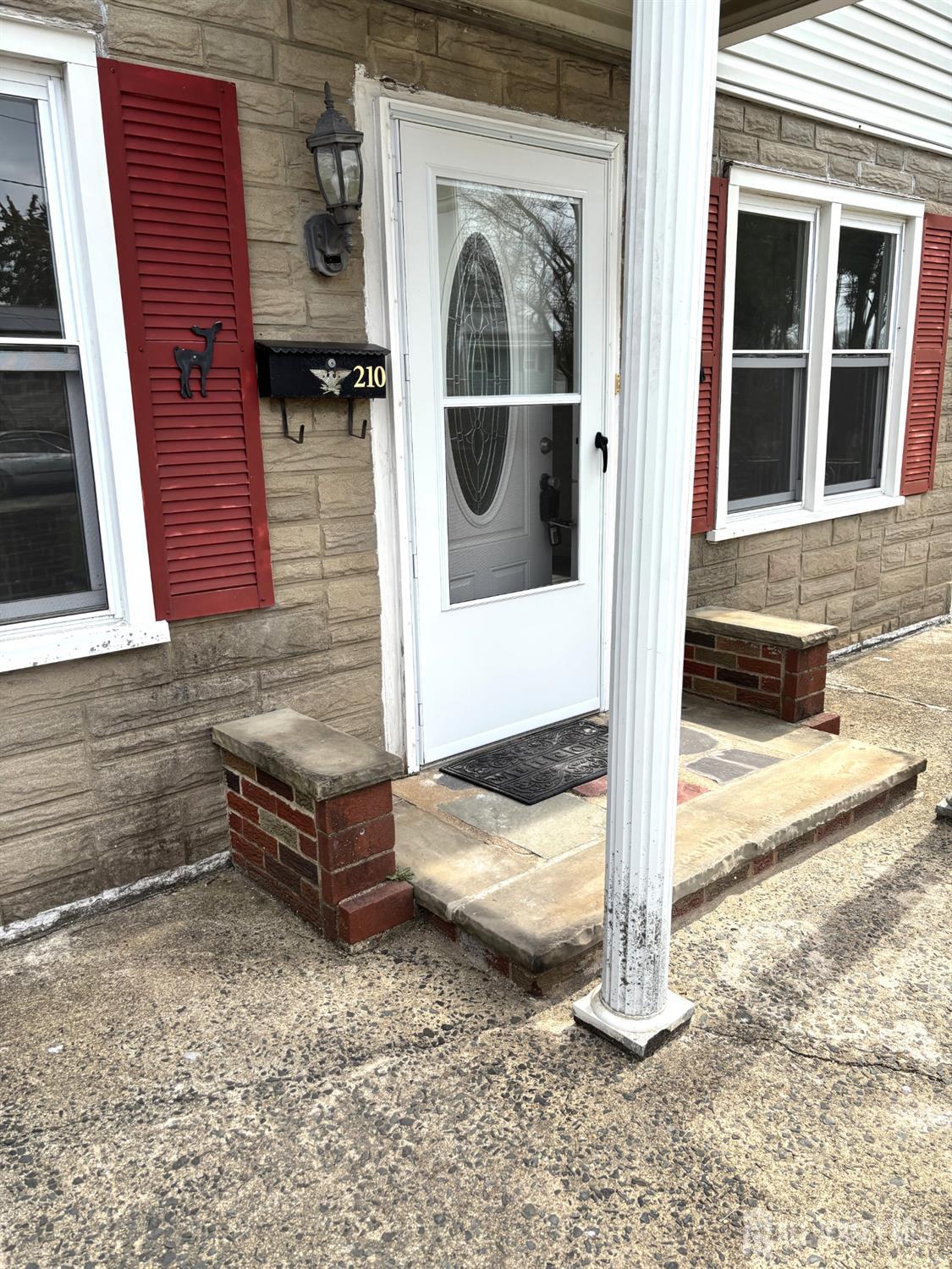 210 2nd, Middlesex, NJ, 08846