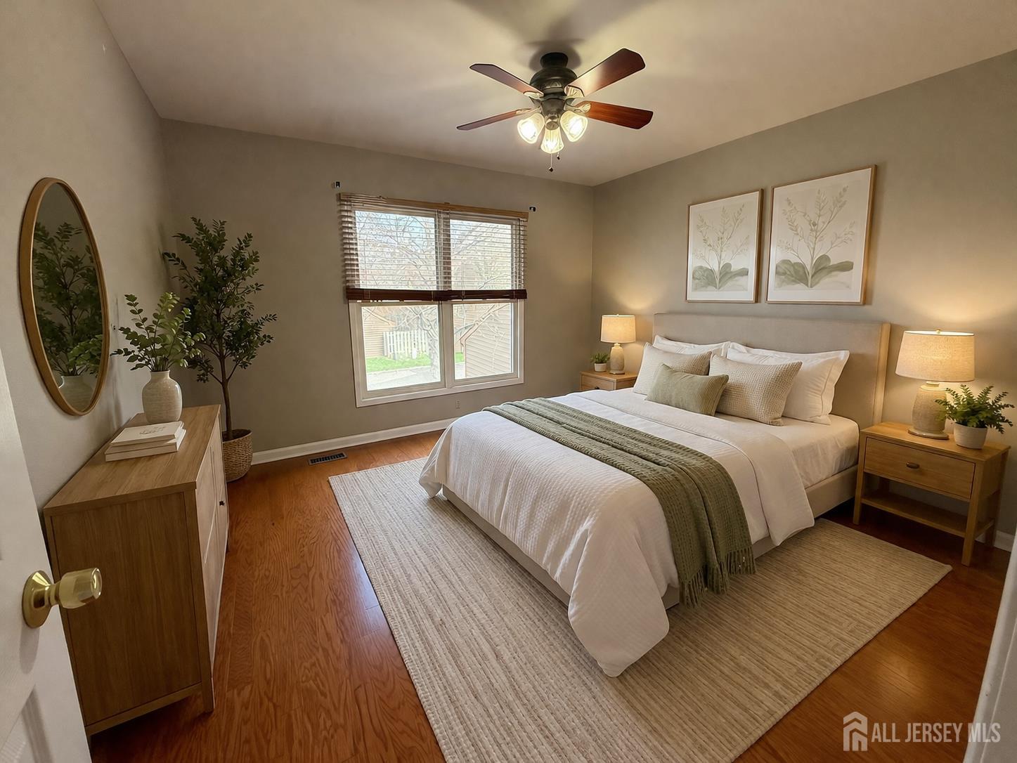 54 Holly, Edison, NJ, 08820