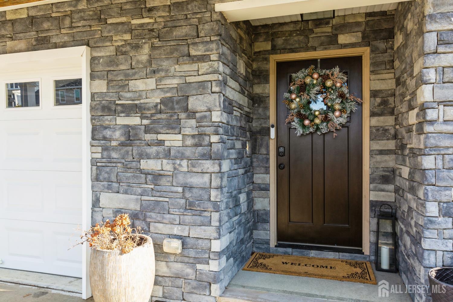 45 MILLER, Highlands, NJ, 07732