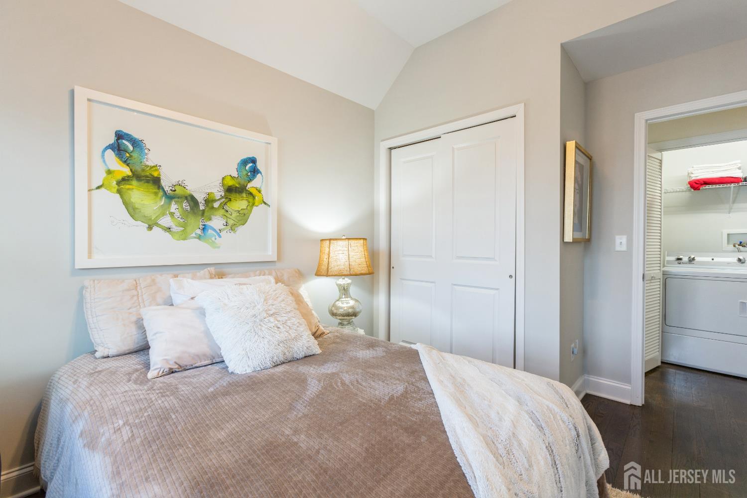 45 MILLER, Highlands, NJ, 07732