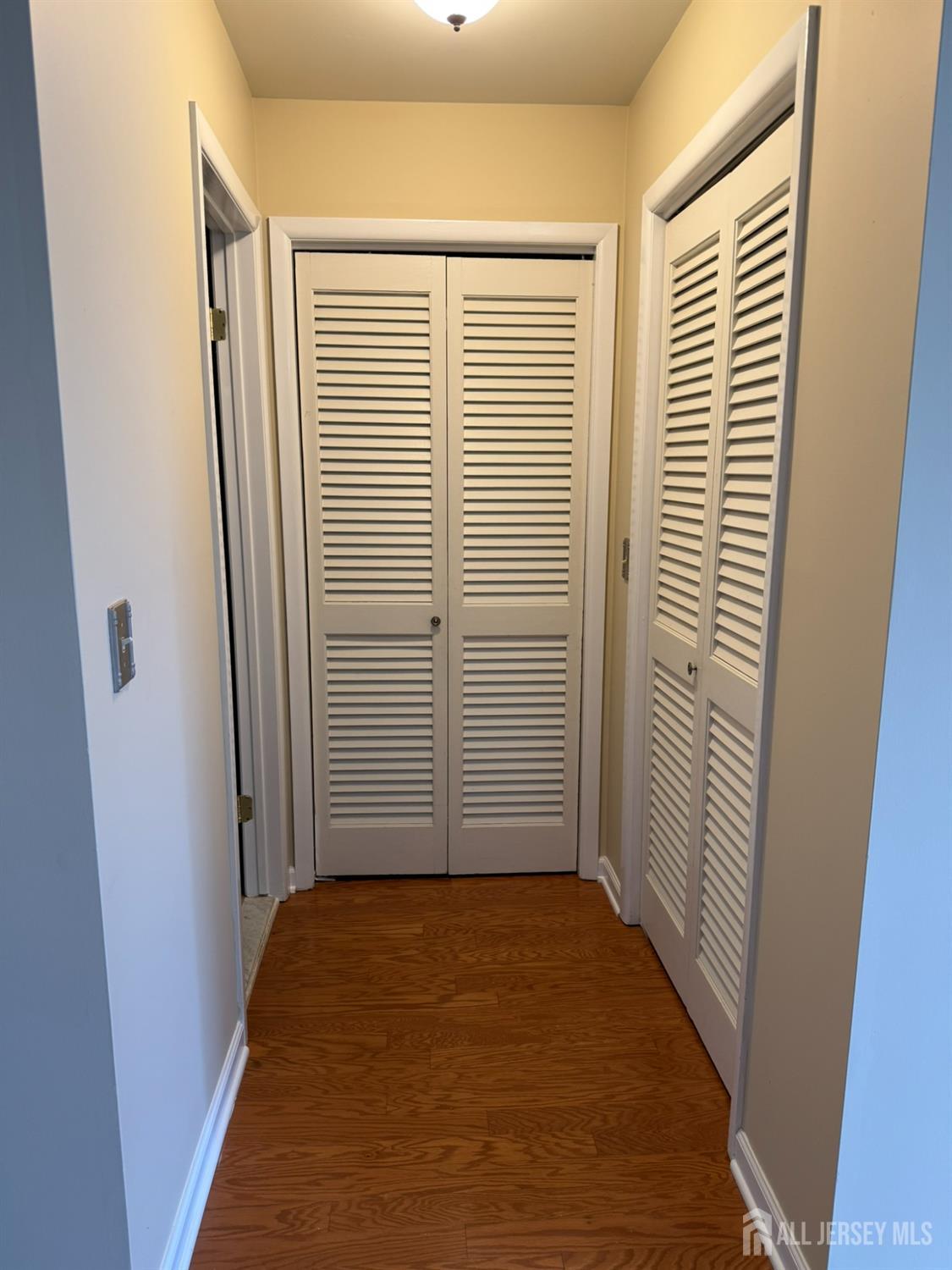 54 Holly, Edison, NJ, 08820