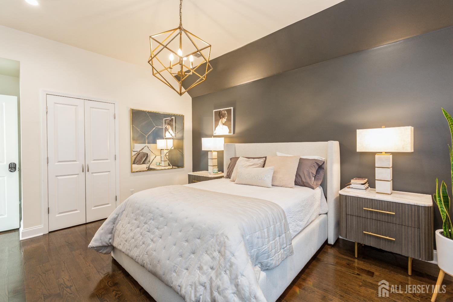 45 MILLER, Highlands, NJ, 07732