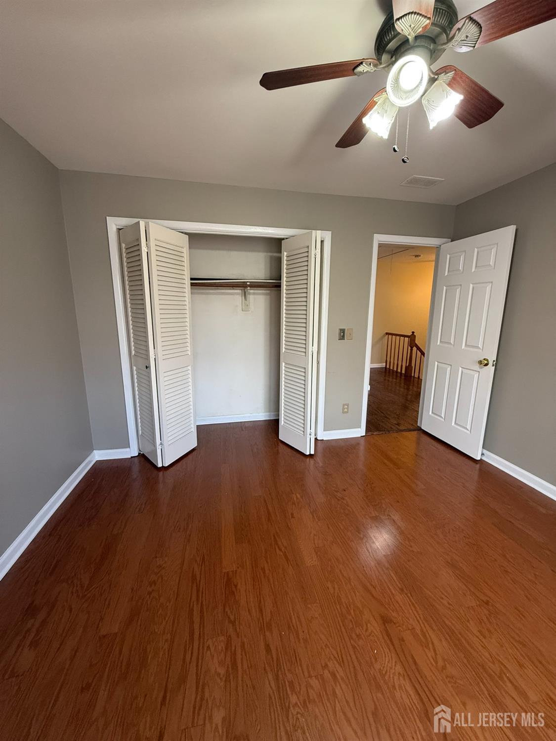 54 Holly, Edison, NJ, 08820