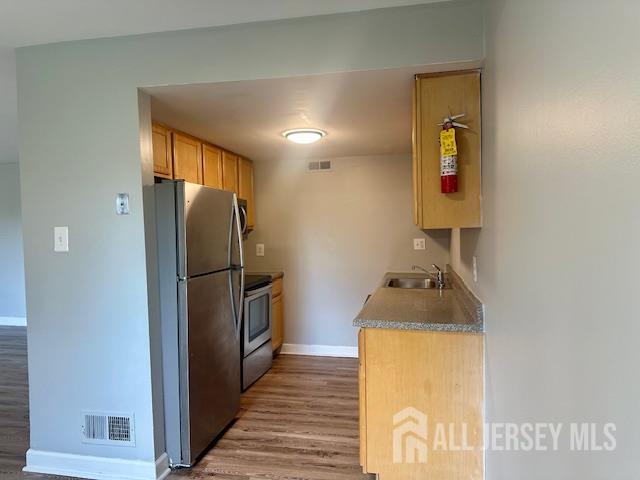 356 Ridge UNIT J12, South Brunswick, NJ, 08810