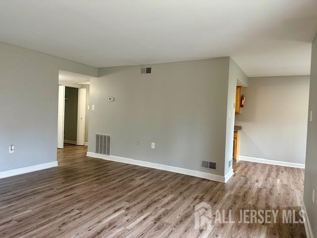356 Ridge UNIT J12, South Brunswick, NJ, 08810