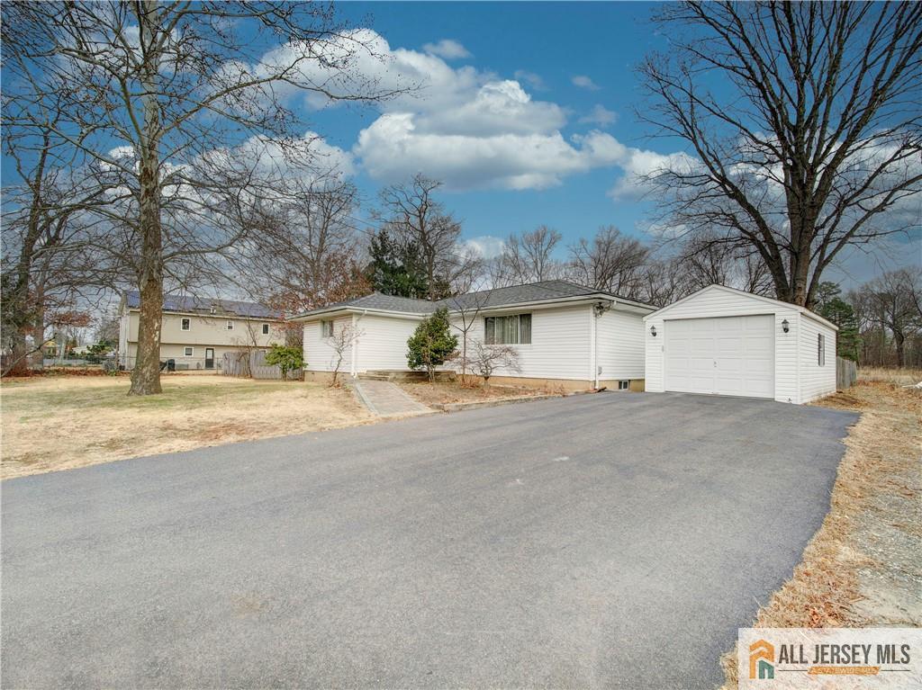 Listings Search Listings Search