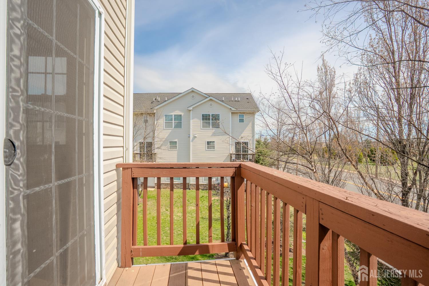 10 Alerica, Franklin, NJ, 08873