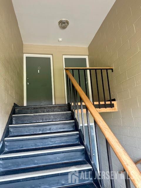 356 Ridge UNIT J12, South Brunswick, NJ, 08810