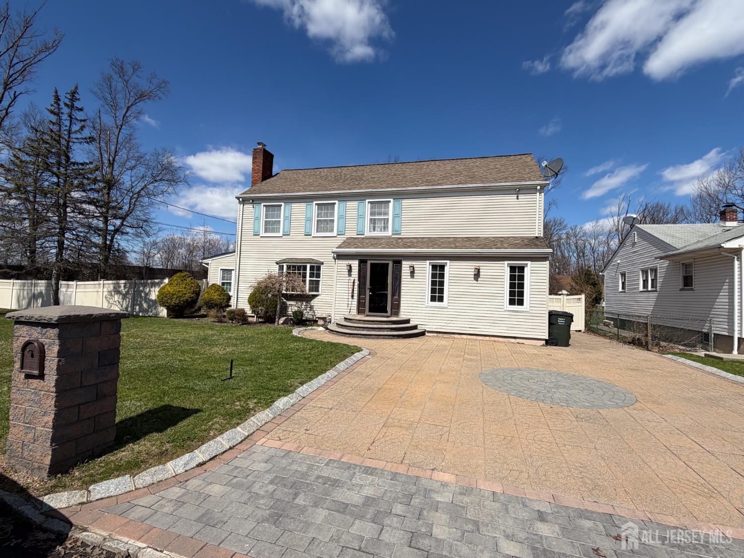 Photo of 199 E Arthur Place