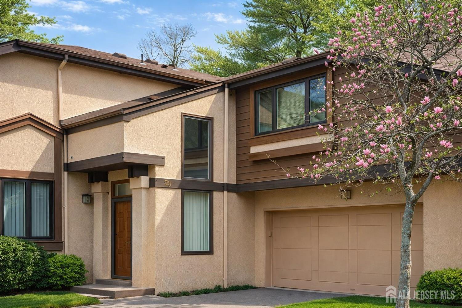 423 Sayre, Plainsboro, NJ, 08540