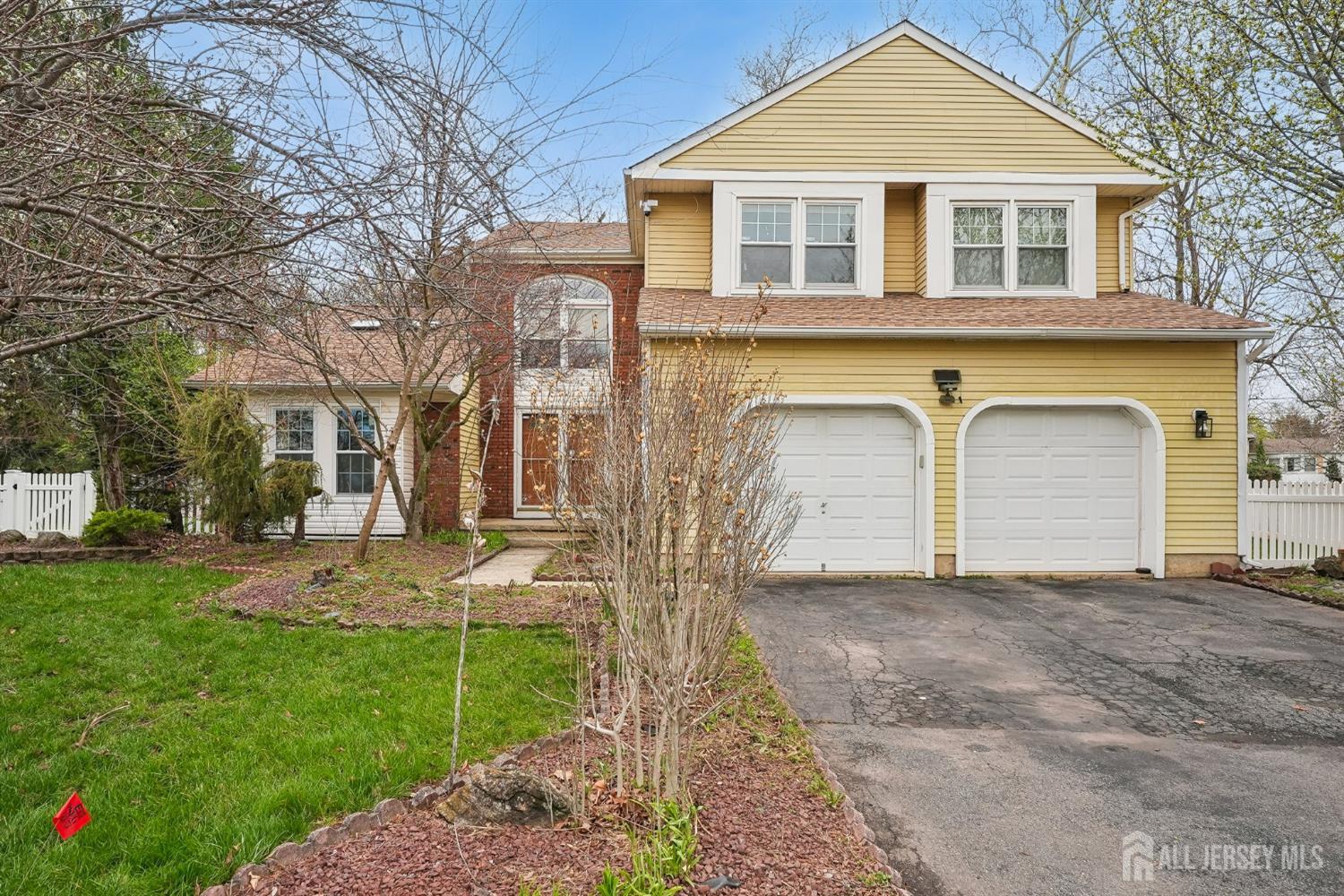 Homes for Sale in North Brunswick, NJ