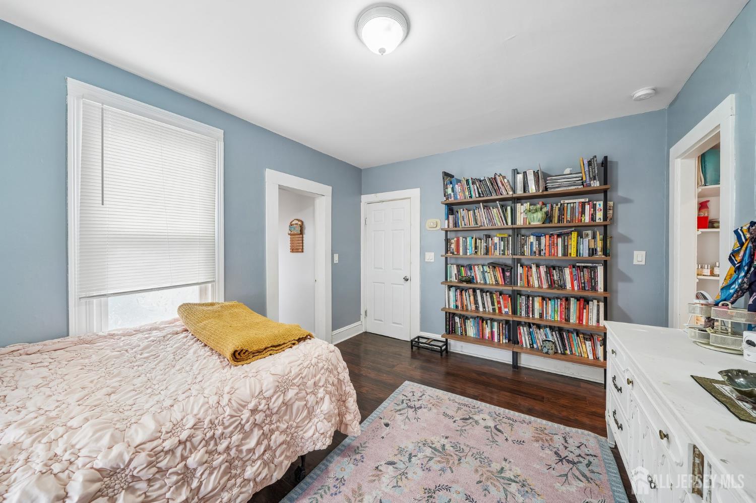 44 state, East Orange, NJ, 07017