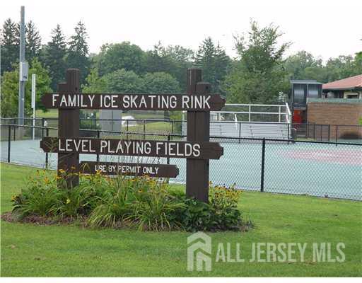 192 Evergreen UNIT 7B, Edison, NJ, 08837