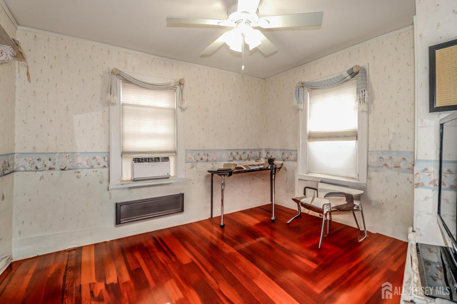 544 W W Meadow, Rahway, NJ, 07065