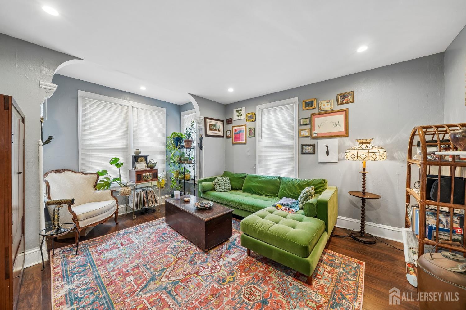 44 state, East Orange, NJ, 07017