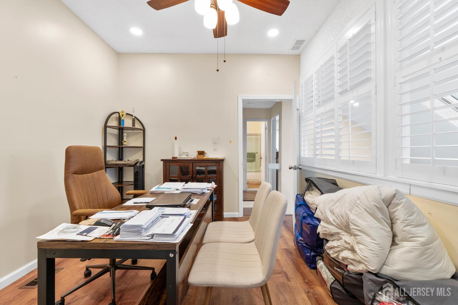 272 Westgate, Edison, NJ, 08820