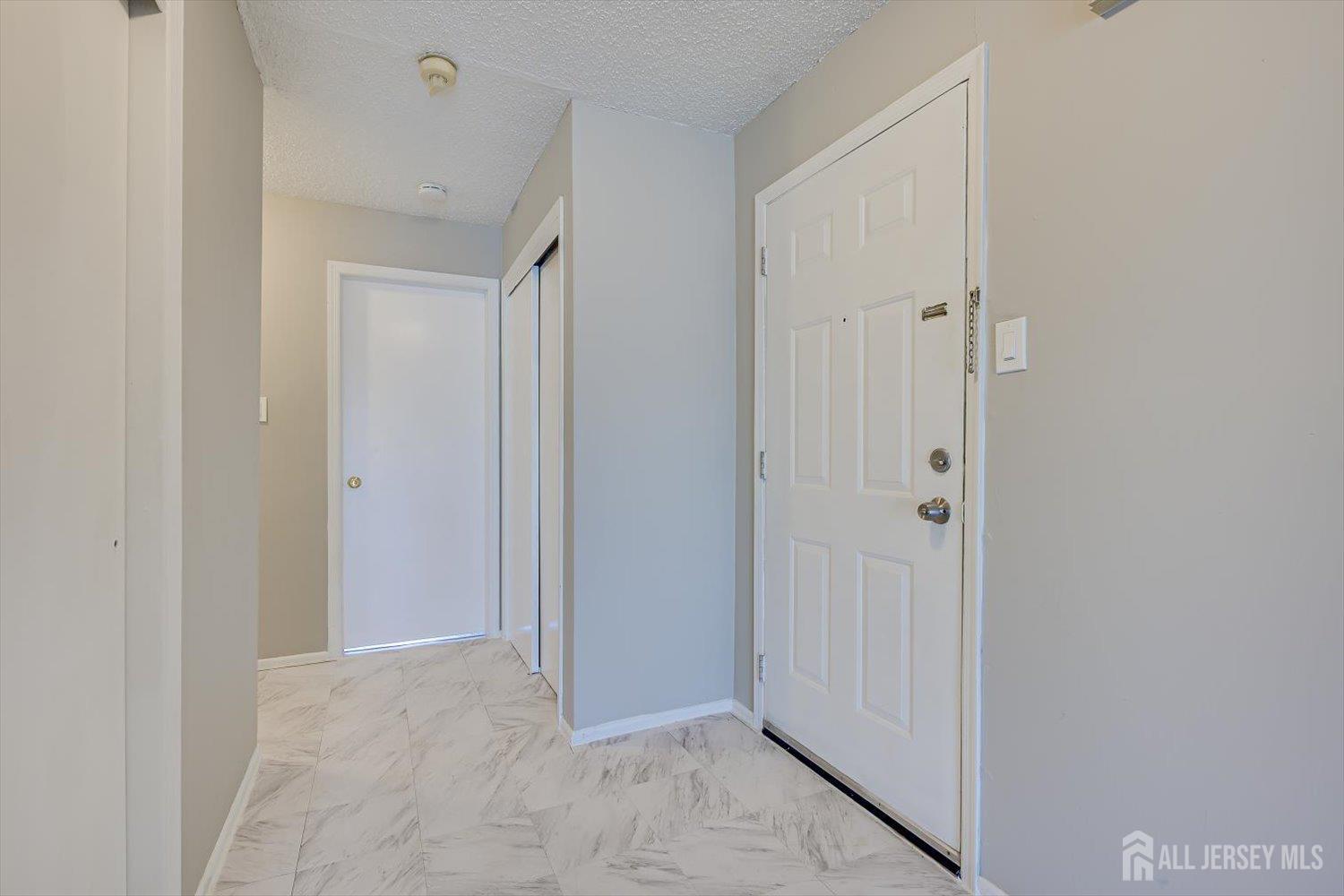 1607 Edison Glen, Edison, NJ, 08837