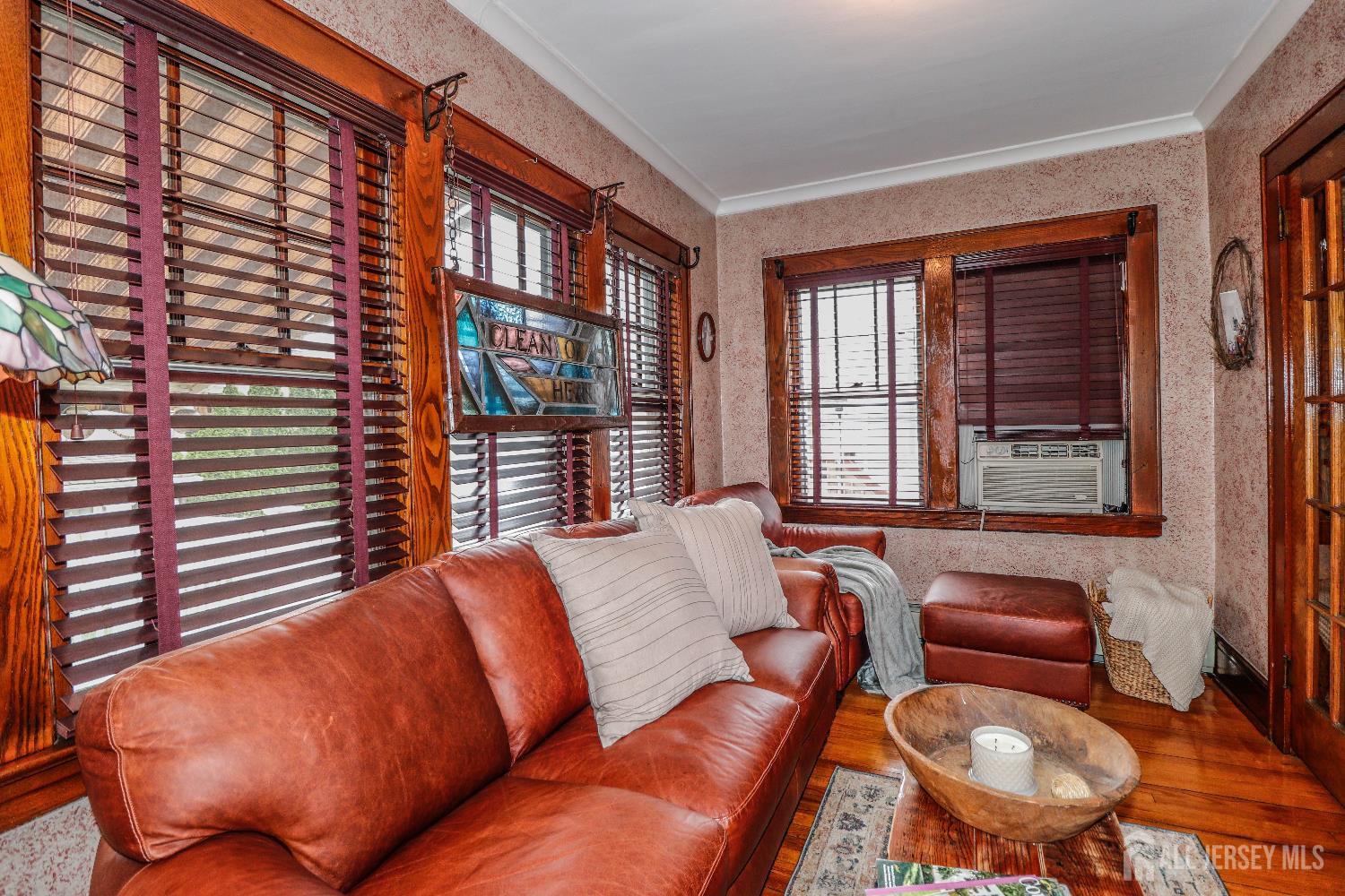 544 W W Meadow, Rahway, NJ, 07065