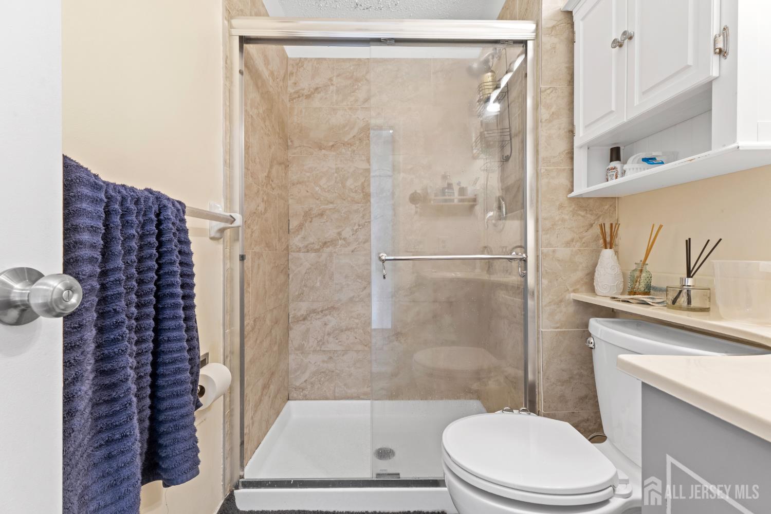 272 Westgate, Edison, NJ, 08820