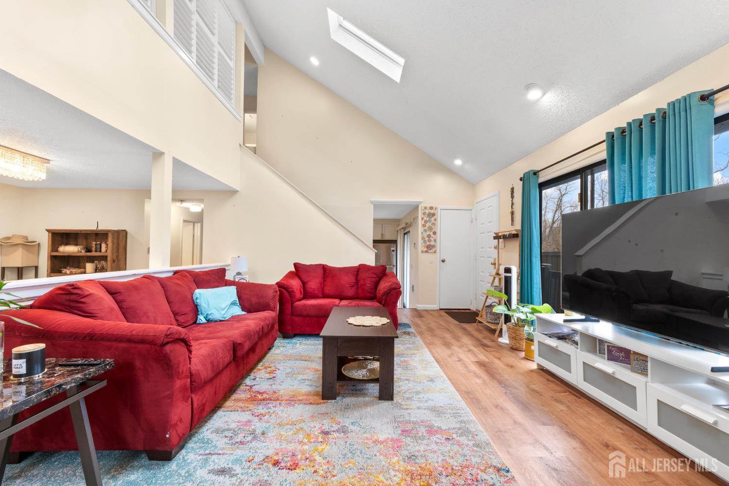 272 Westgate, Edison, NJ, 08820