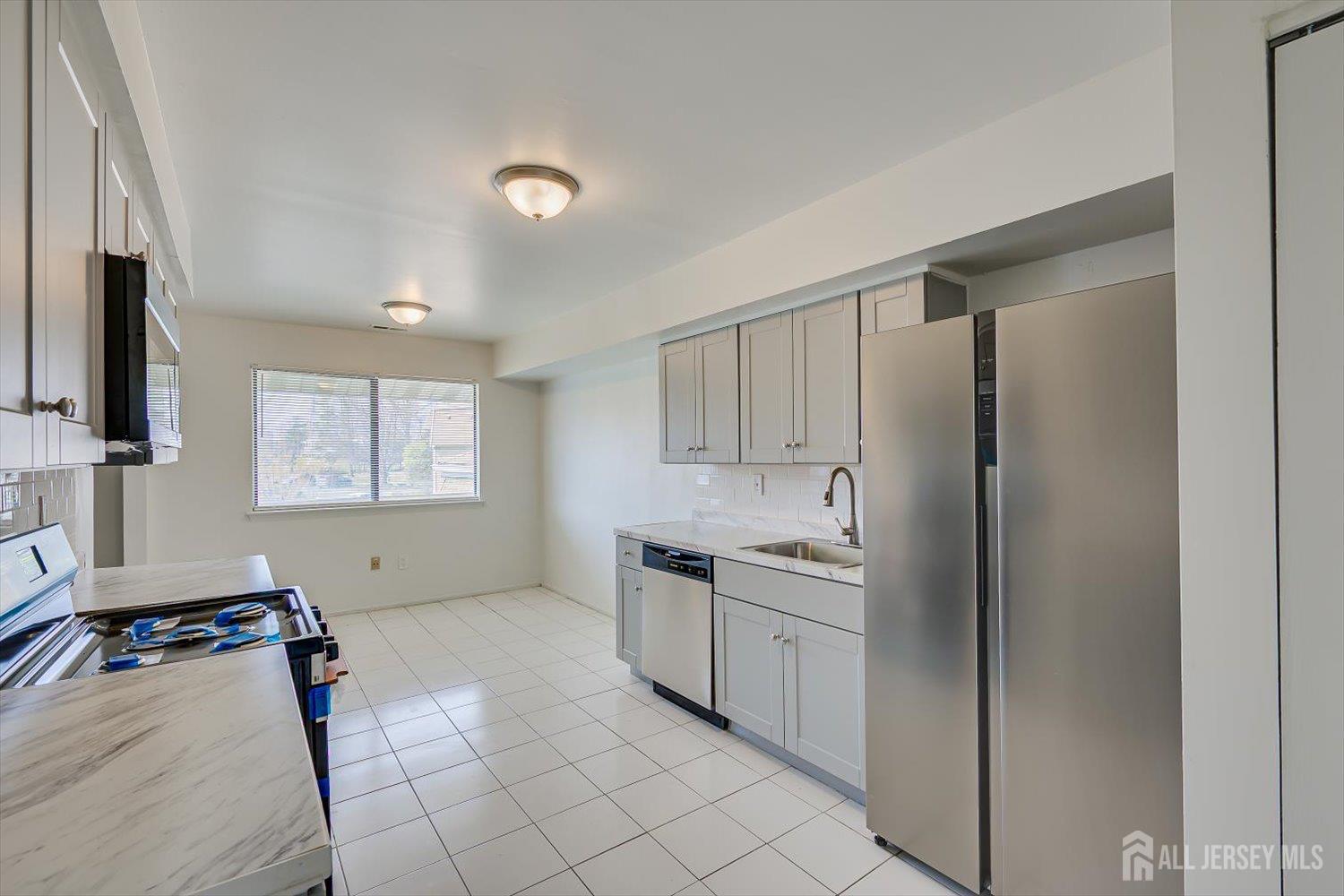 1607 Edison Glen, Edison, NJ, 08837