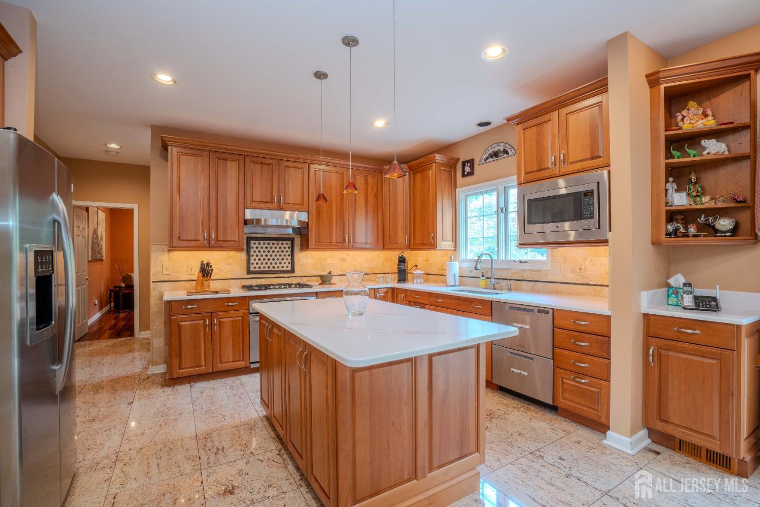 31 Sapphire, West Windsor, NJ, 08550